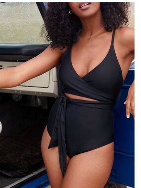NWT Aerie Black Wrap One-Piece Full Coverage Swimsuit